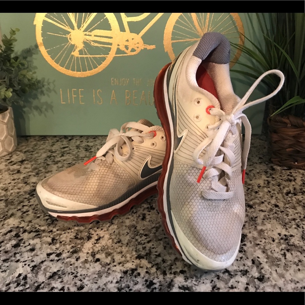 Women’s Nike Air Max Flywire